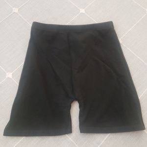 Brandy Melville biker shorts
